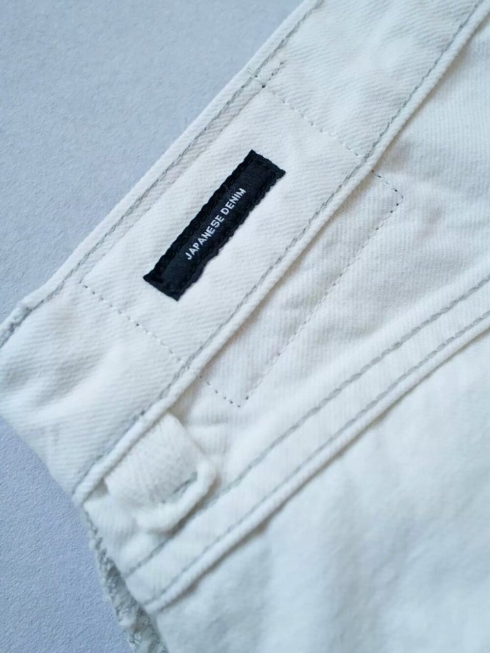 NWT R13 Studded Boyfriend Short - Cement White Denim Classic - Picture 9 of 12